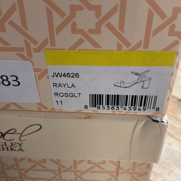 Jewel Badgley Mischka Rayla Sandal NWT - Picture 6 of 6